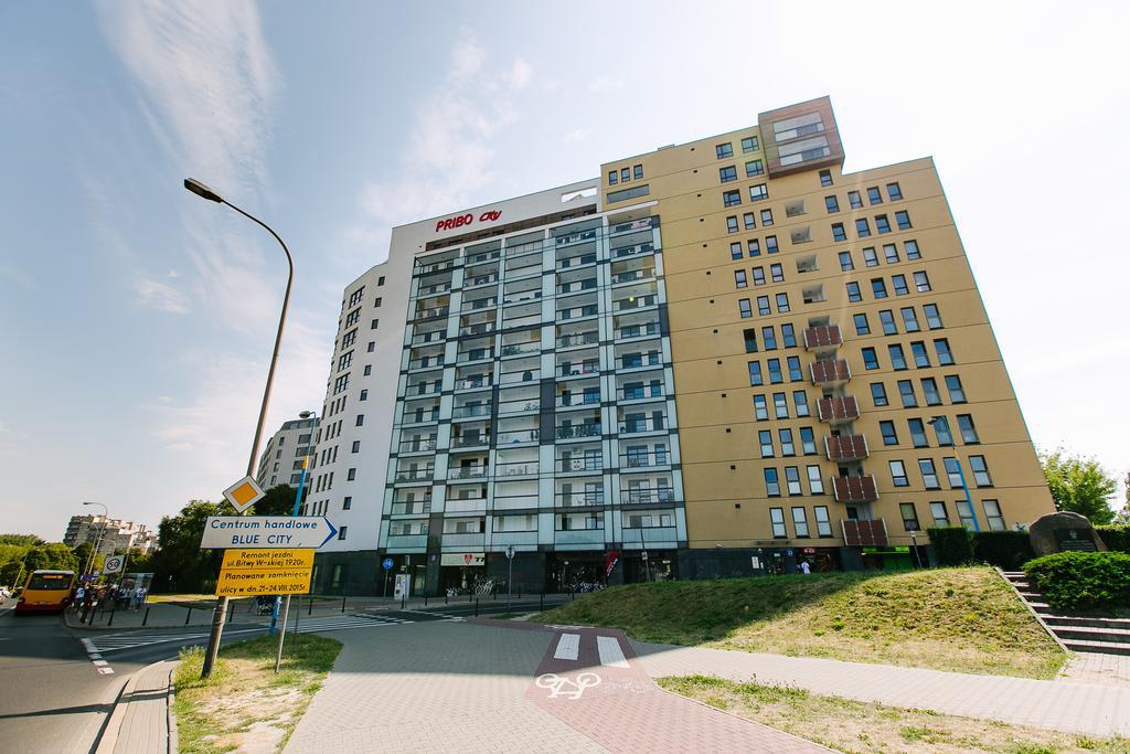 Renttner Apartamenty Varsovia Exterior foto